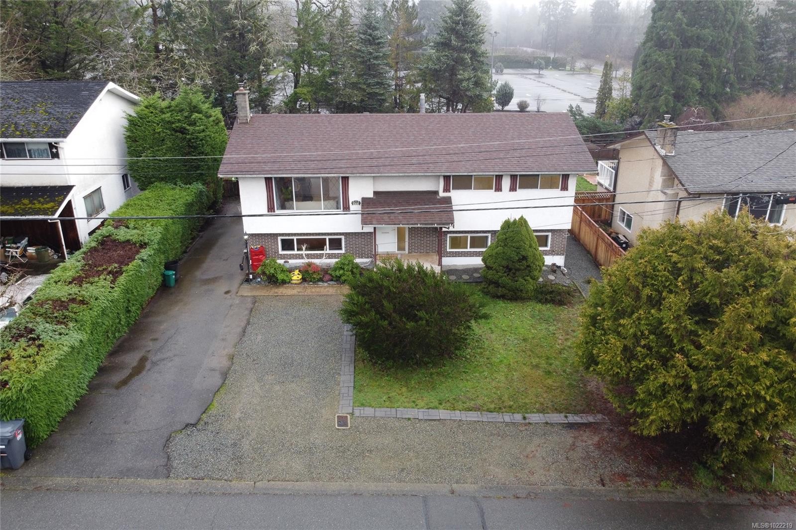 5795 Valleyview Rd, Duncan, BC