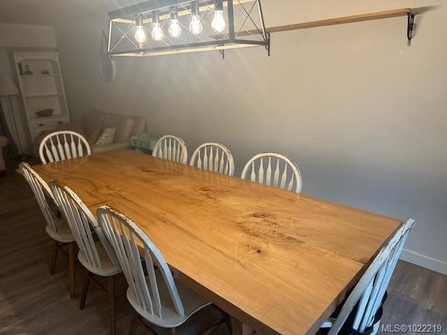 5795 Valleyview Rd, Duncan, BC