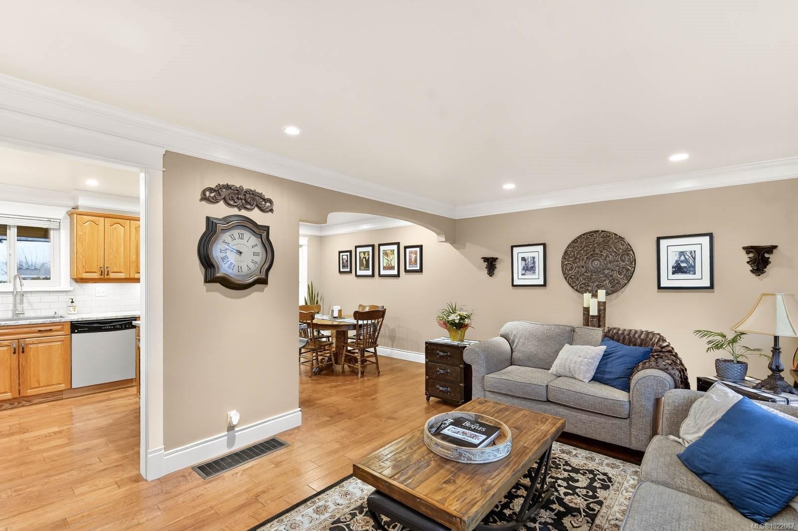 5424 Haslam Dr, Port Alberni, BC