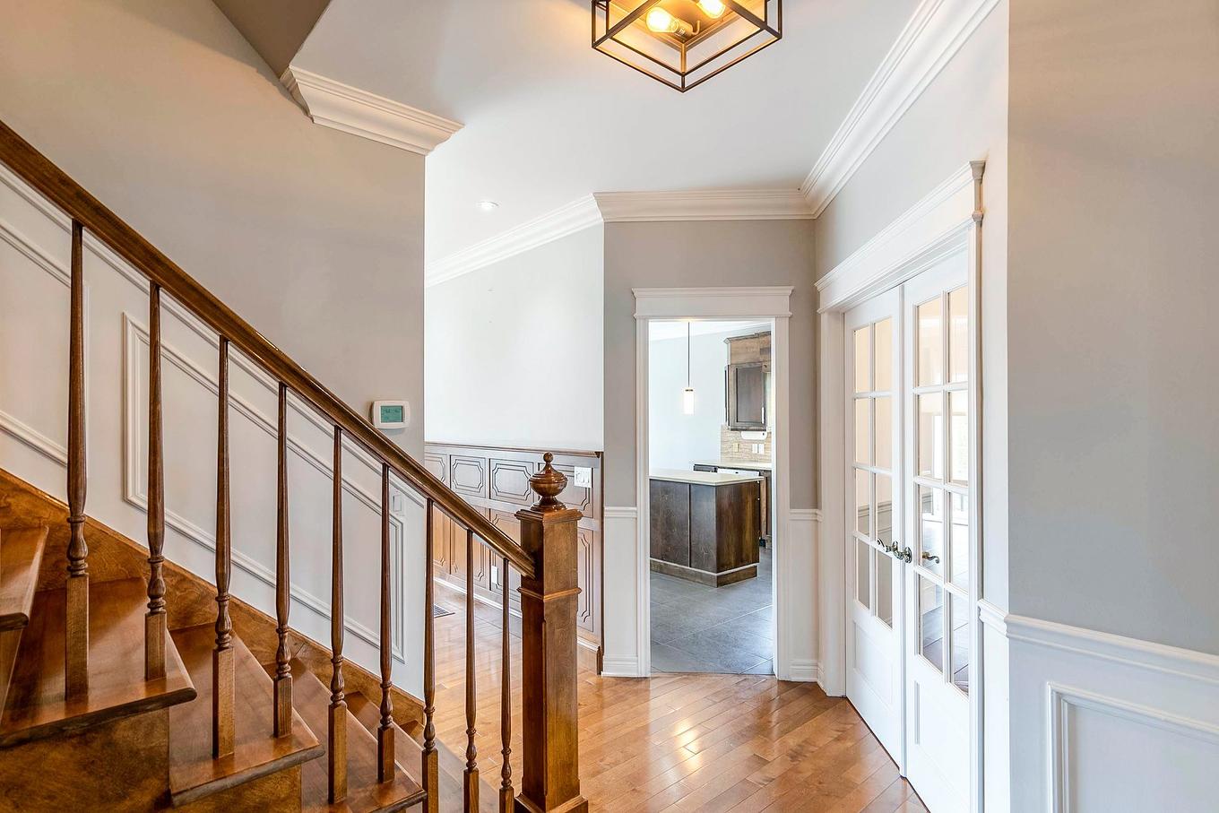 Hall d'entrée/Vestibule - 8 Rue De Josselin, Blainville, QC - Indoor Photo Showing Other Room