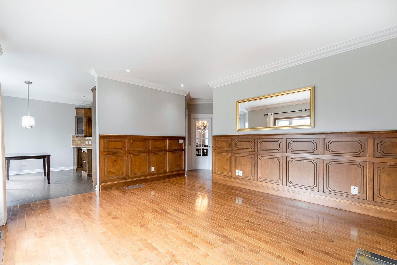 Salon - 8 Rue De Josselin, Blainville, QC - Indoor Photo Showing Other Room