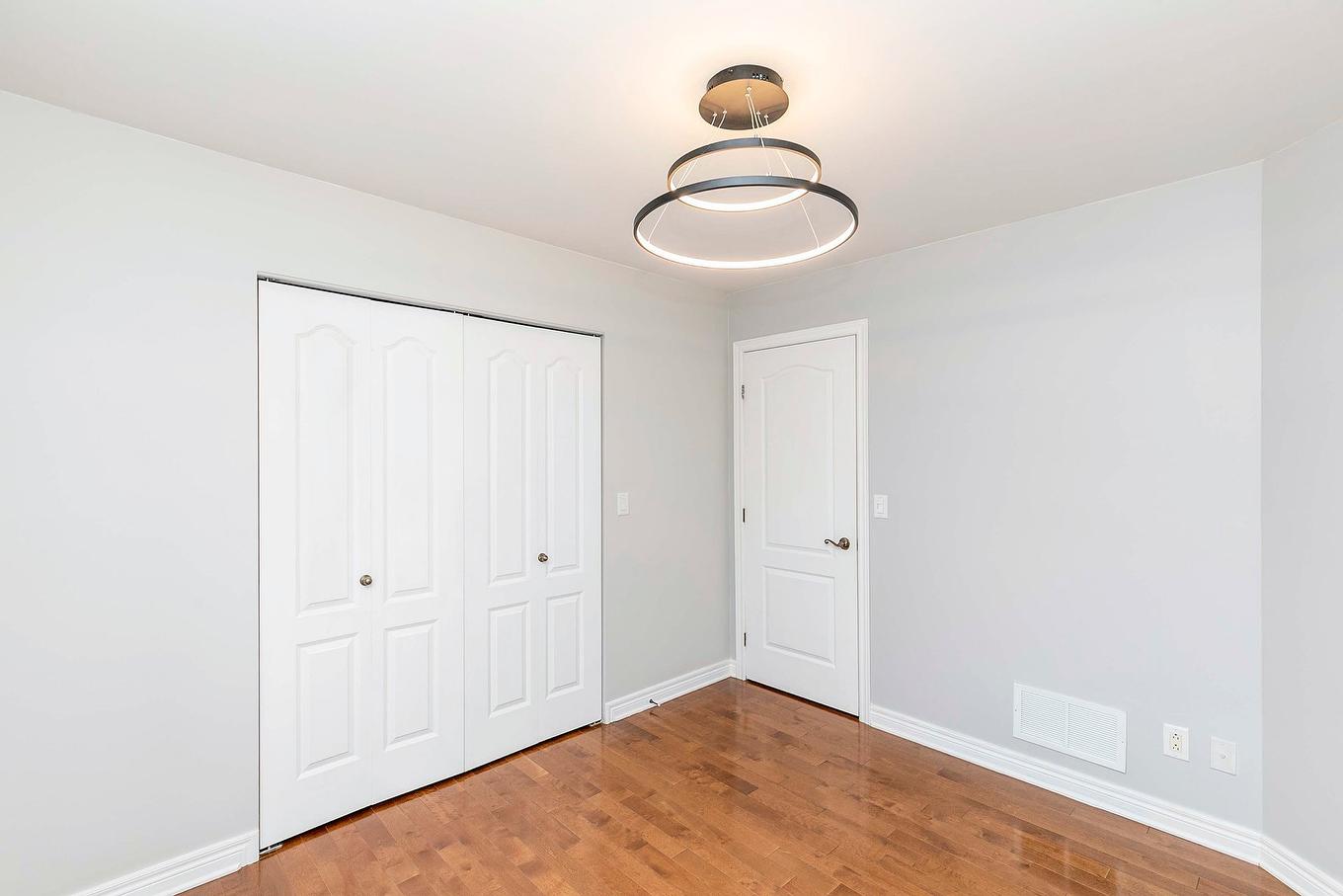 Chambre à coucher - 8 Rue De Josselin, Blainville, QC - Indoor Photo Showing Other Room