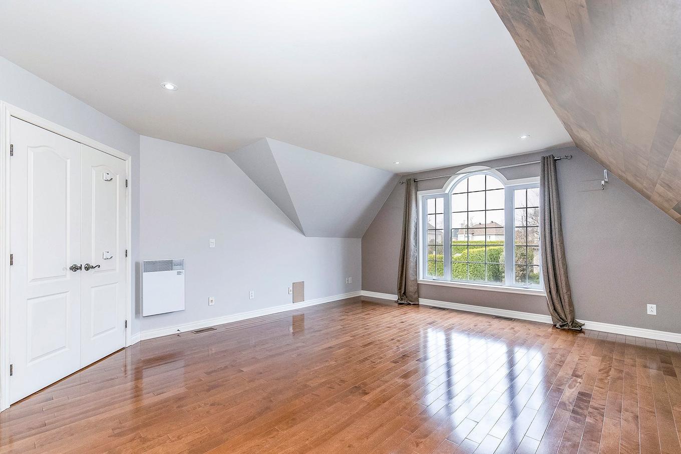 Chambre à coucher - 8 Rue De Josselin, Blainville, QC - Indoor Photo Showing Other Room