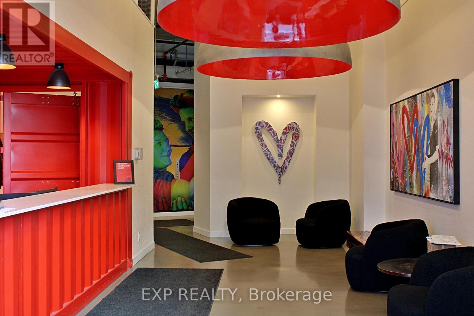 1710 - 135 East Liberty Street, Toronto, ON - Indoor Photo Showing Other Room