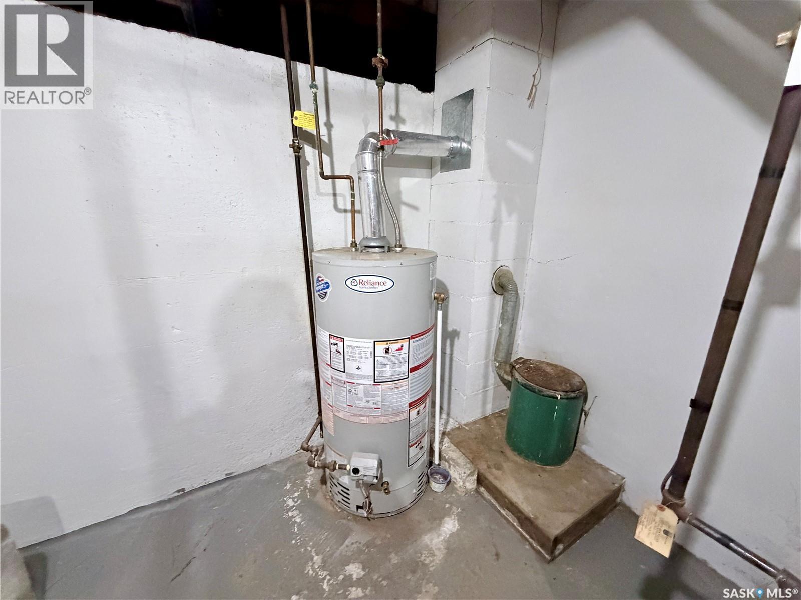 202 Saskatchewan Avenue, Liberty, SK - Indoor Photo Showing Basement