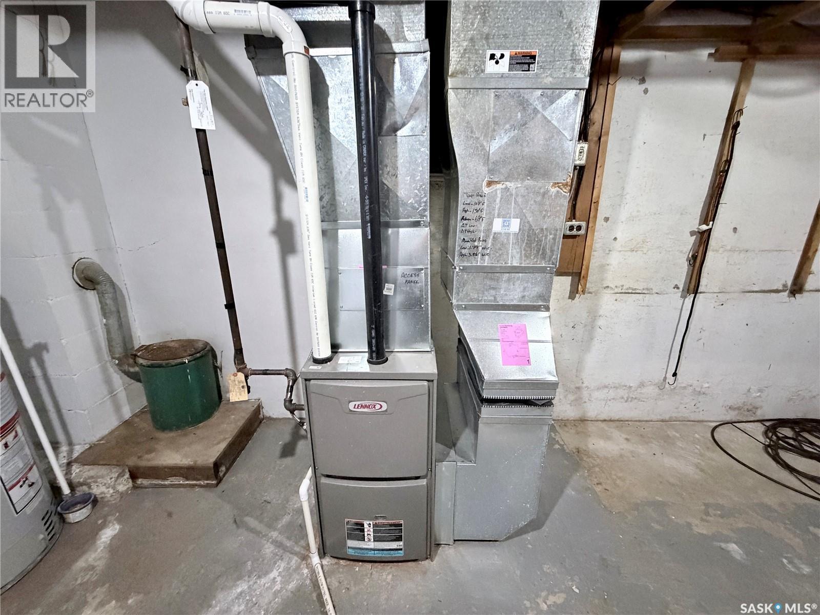 202 Saskatchewan Avenue, Liberty, SK - Indoor Photo Showing Basement