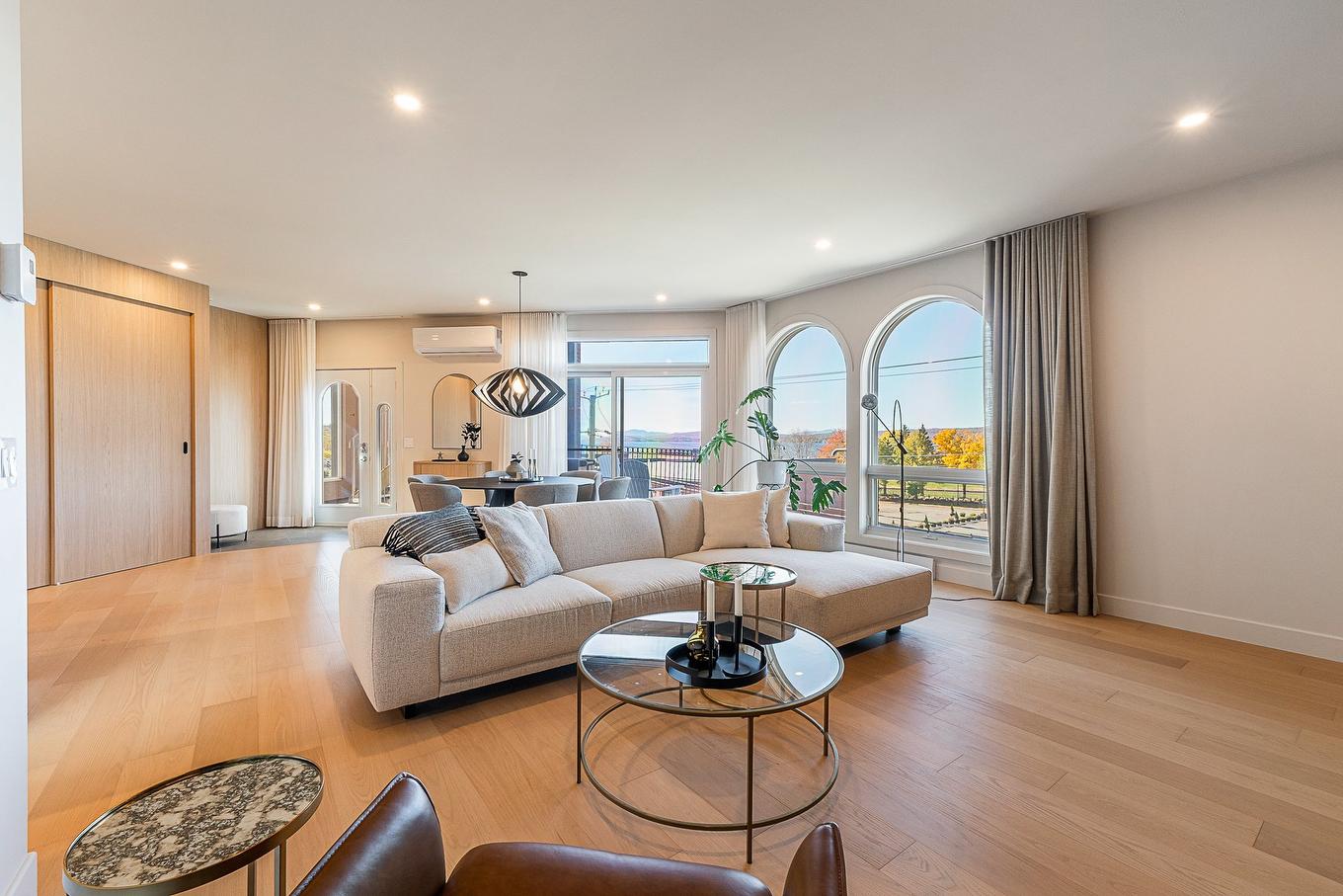 Salon - 6-300 Rue Du Moulin, Magog, QC - Indoor Photo Showing Living Room