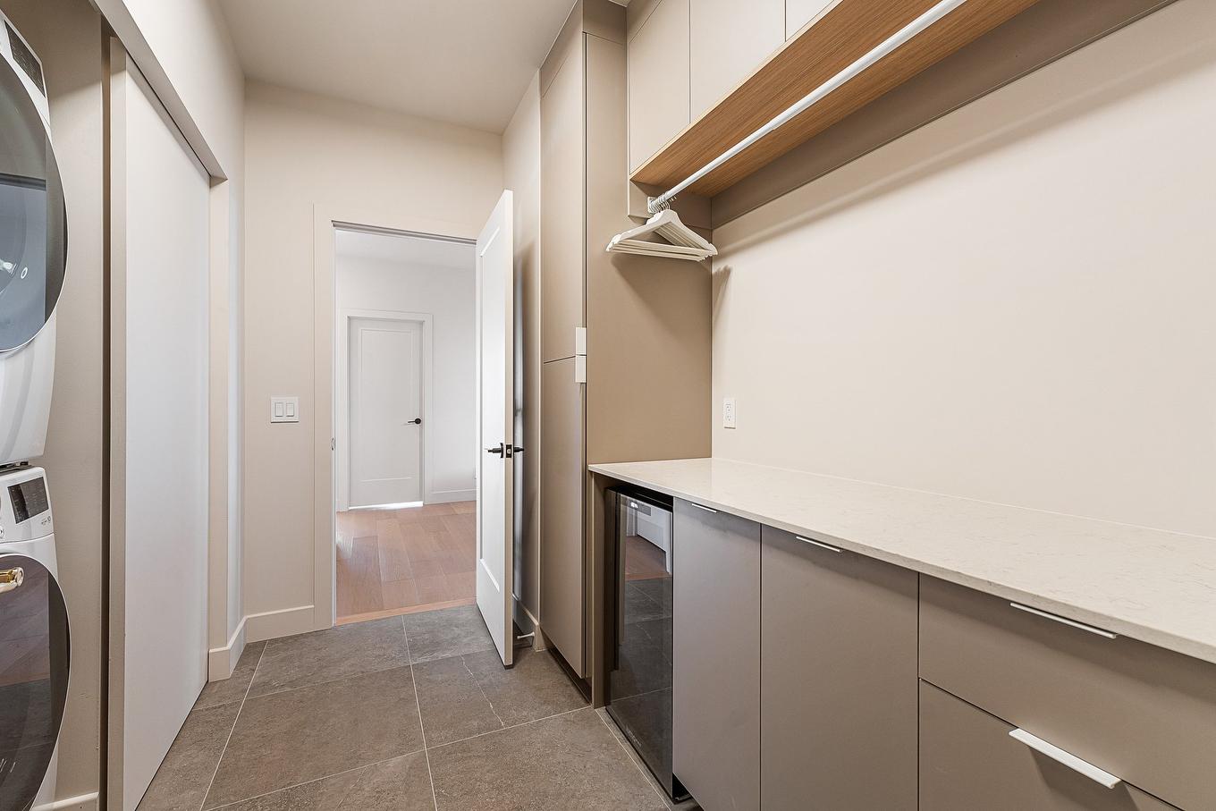 Autre - 6-300 Rue Du Moulin, Magog, QC - Indoor Photo Showing Laundry Room