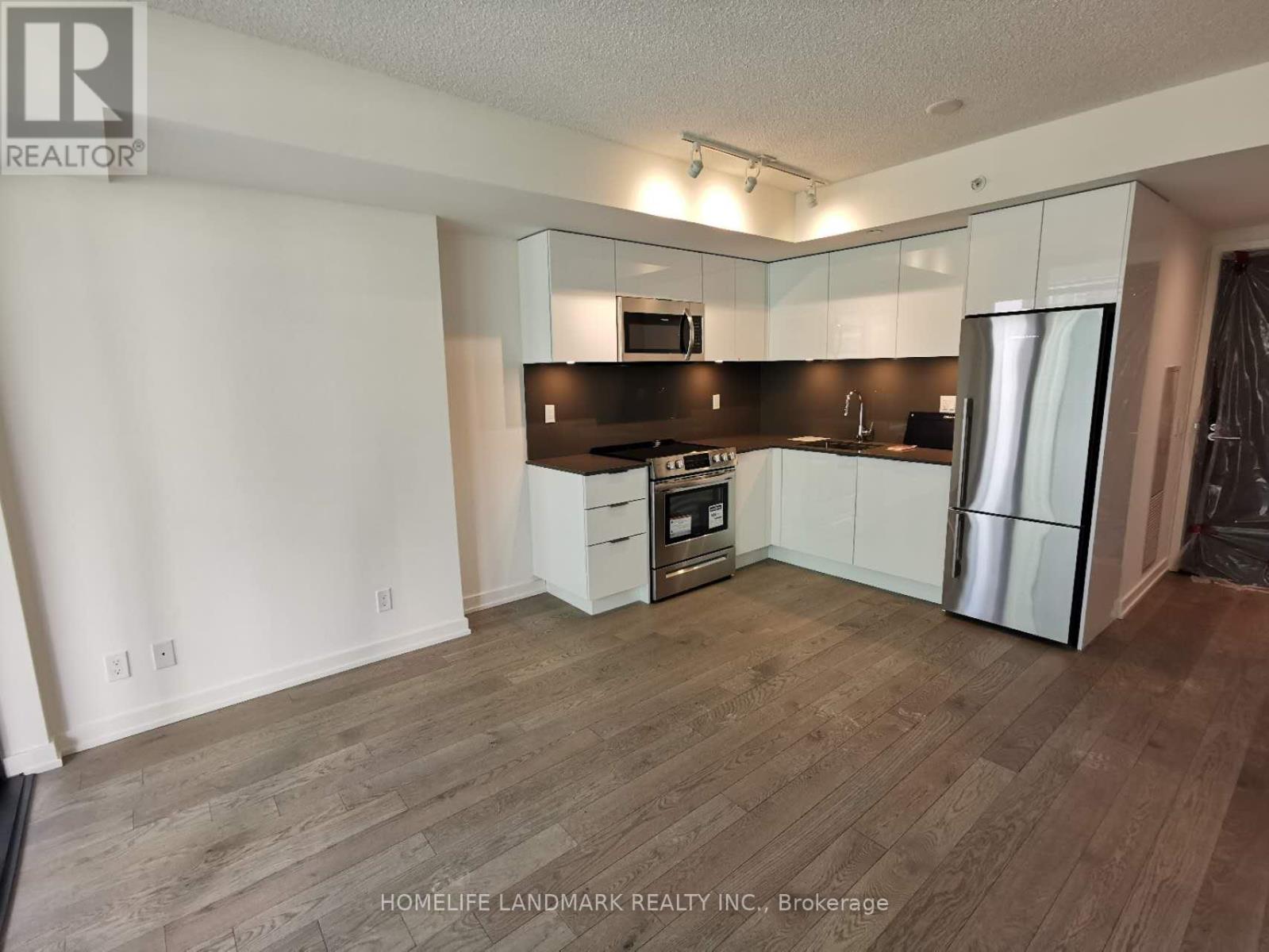 1211 - 25 Richmond Street E, Toronto, ON - Indoor Photo Showing Kitchen