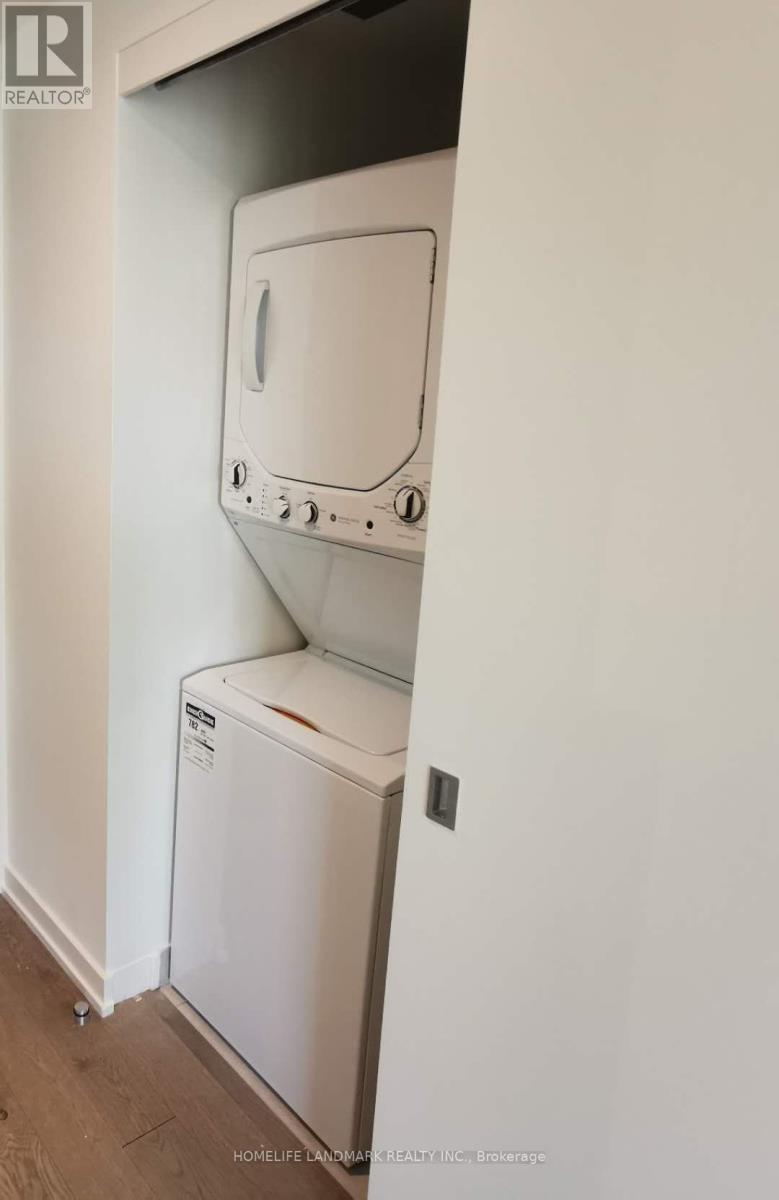 1211 - 25 Richmond Street E, Toronto, ON - Indoor Photo Showing Laundry Room