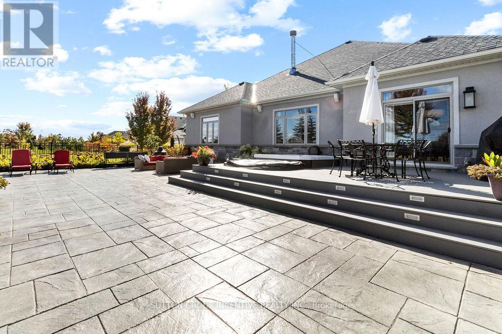 327 Sunnybrae Avenue, Innisfil, ON - Outdoor