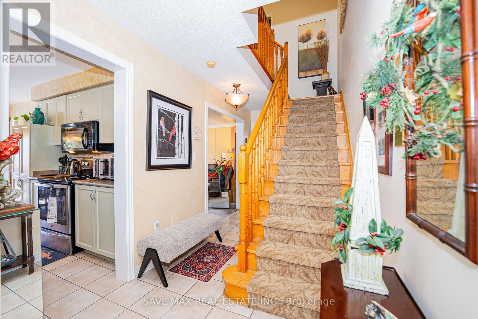 13 Pressed Brick Drive, Brampton, ON - Indoor Photo Showing Other Room
