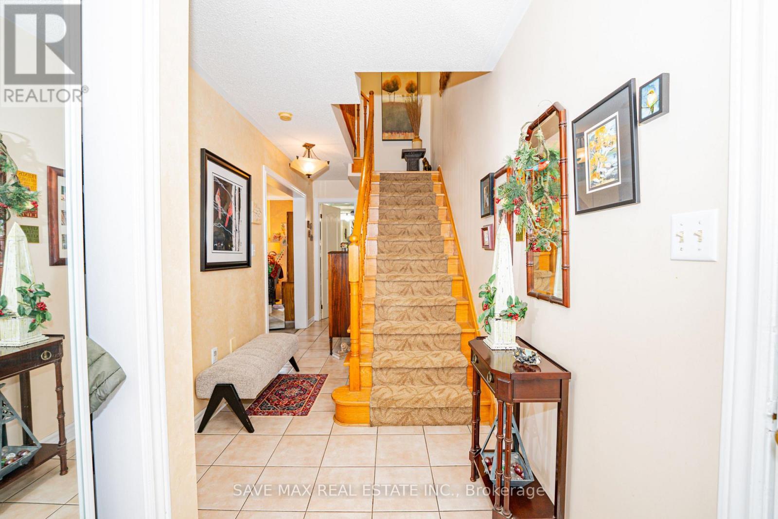 13 Pressed Brick Drive, Brampton, ON - Indoor Photo Showing Other Room