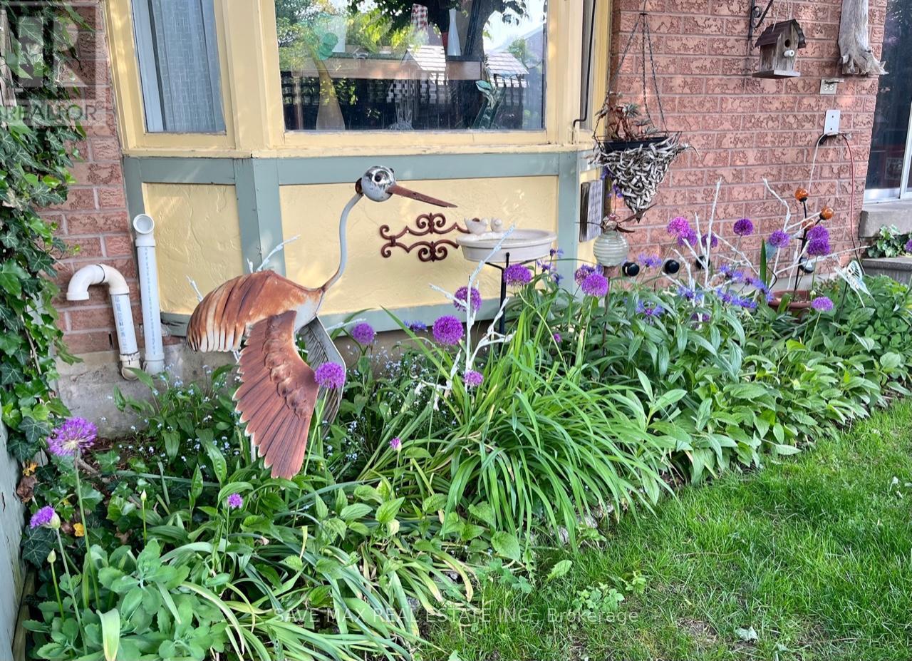 13 Pressed Brick Drive, Brampton, ON -