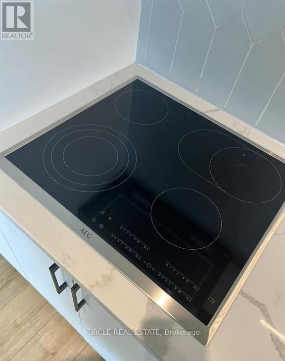 511 - 741 King Street W, Kitchener, ON - Indoor