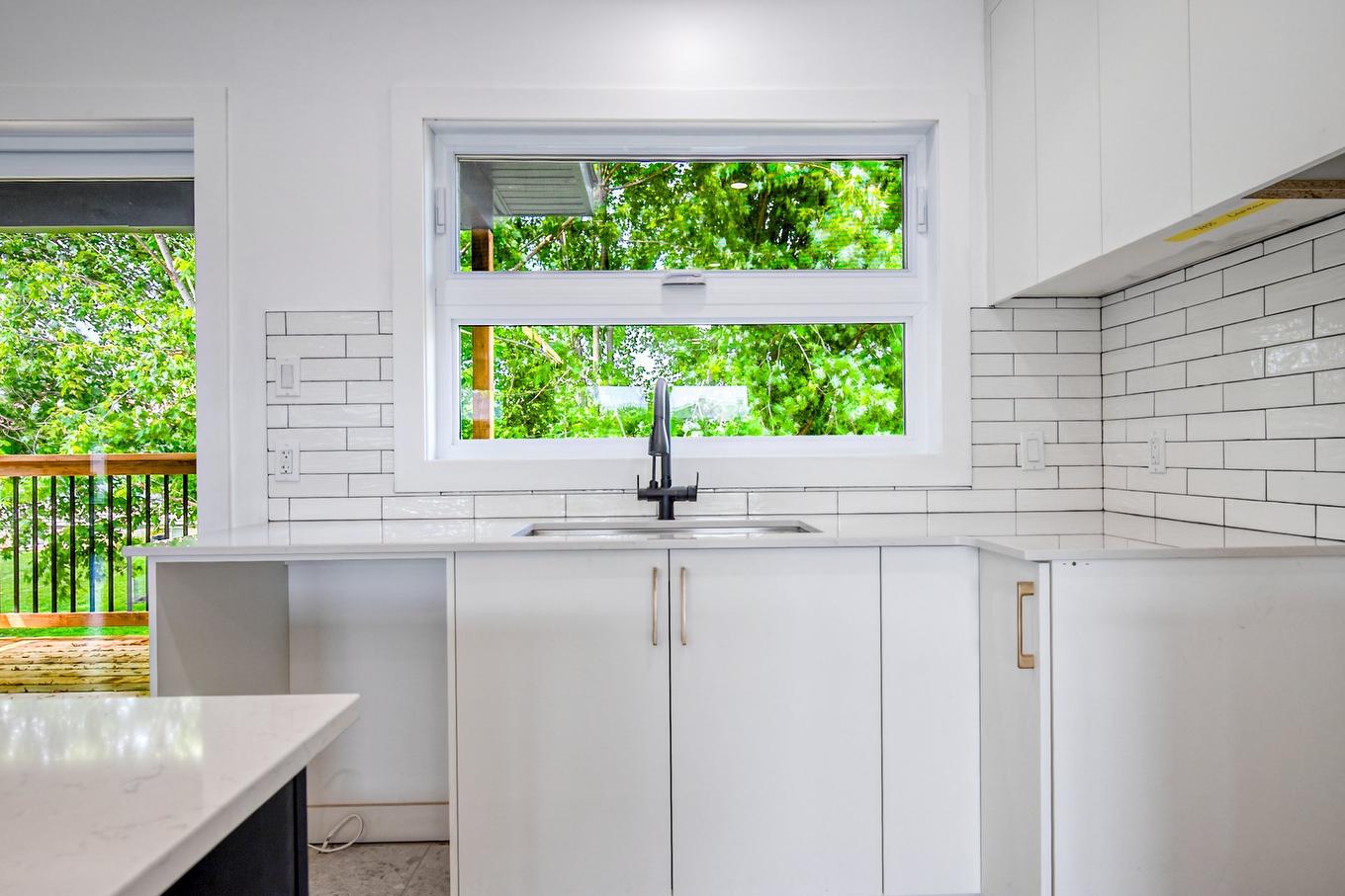 Cuisine - 145 Rue Mignonne, Saint-Jean-Sur-Richelieu, QC - Indoor Photo Showing Kitchen
