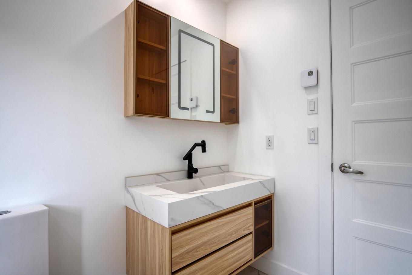 Salle de bains - 145 Rue Mignonne, Saint-Jean-Sur-Richelieu, QC - Indoor