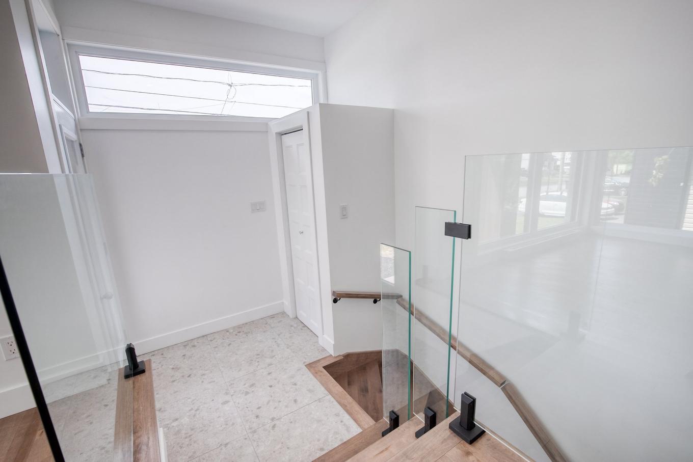 Salle de bains - 145 Rue Mignonne, Saint-Jean-Sur-Richelieu, QC - Indoor