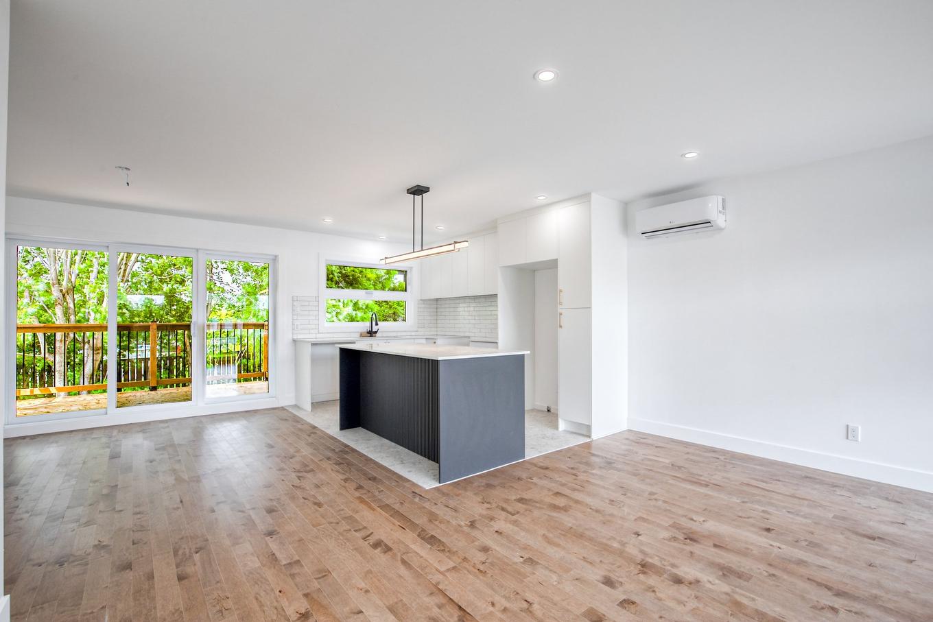 Cuisine - 145 Rue Mignonne, Saint-Jean-Sur-Richelieu, QC - Indoor Photo Showing Kitchen