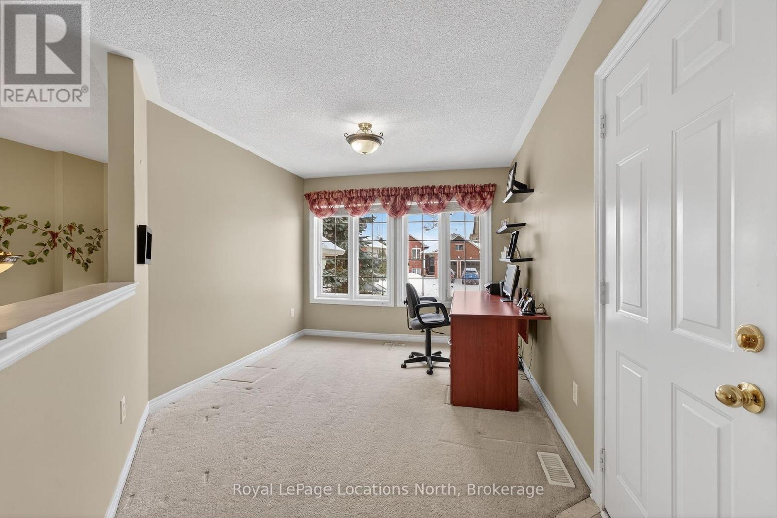 Den or family room - 15 Princess Point Drive, Wasaga Beach, ON - Indoor Photo Showing Office