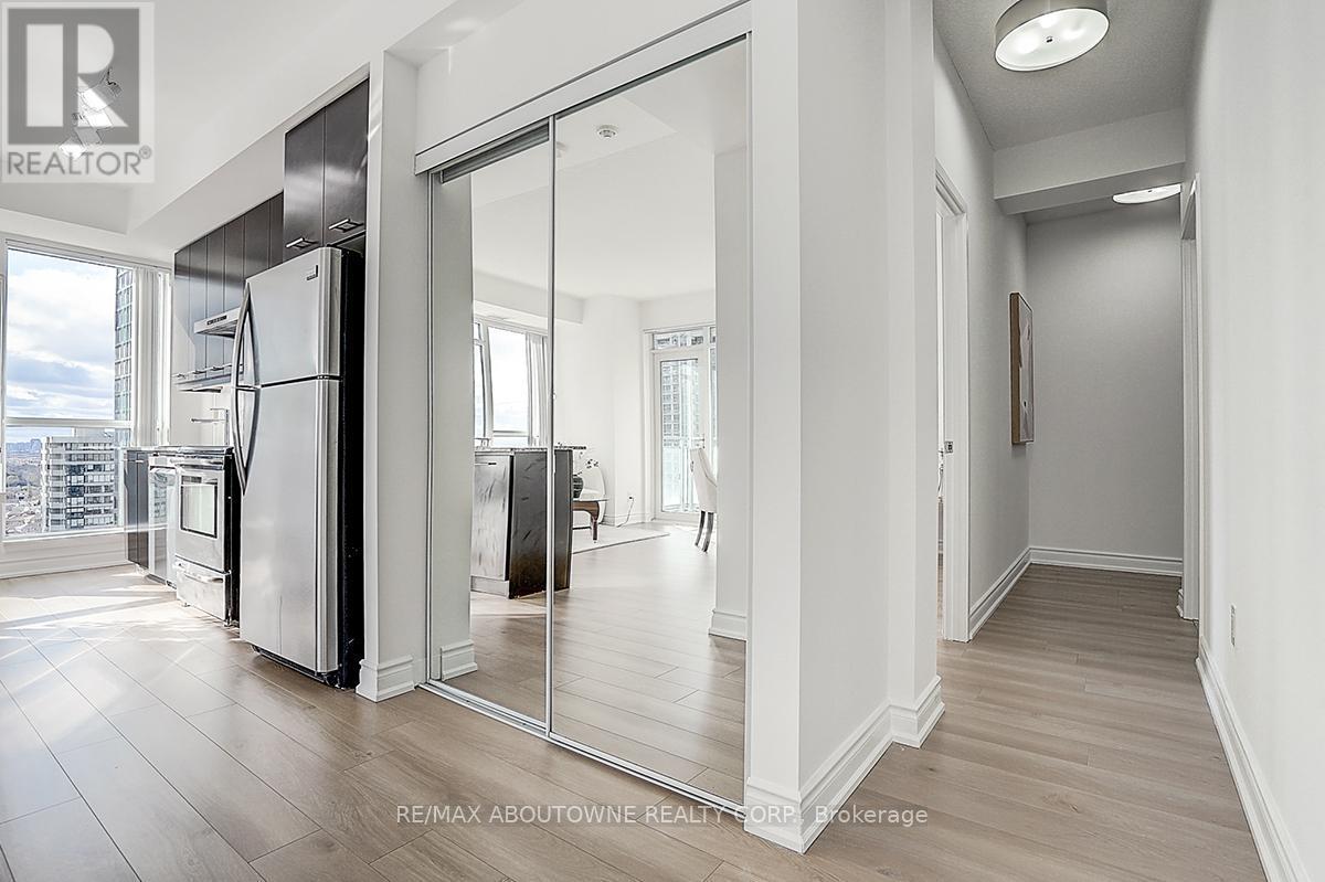 2005 - 360 Square One Drive, Mississauga, ON - Indoor Photo Showing Other Room