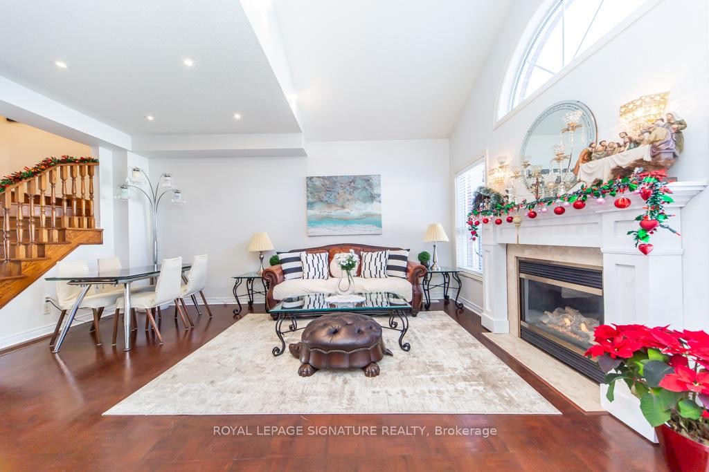 40 Tuscana Boulevard, Vaughan, ON - Indoor Photo Showing Living Room With Fireplace