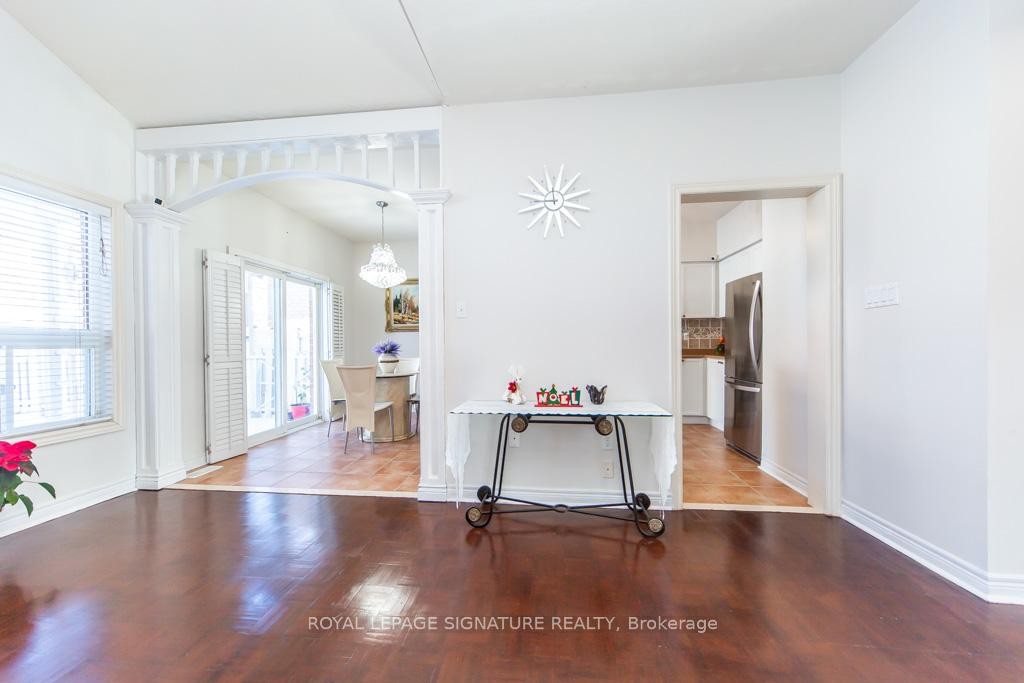 40 Tuscana Boulevard, Vaughan, ON - Indoor