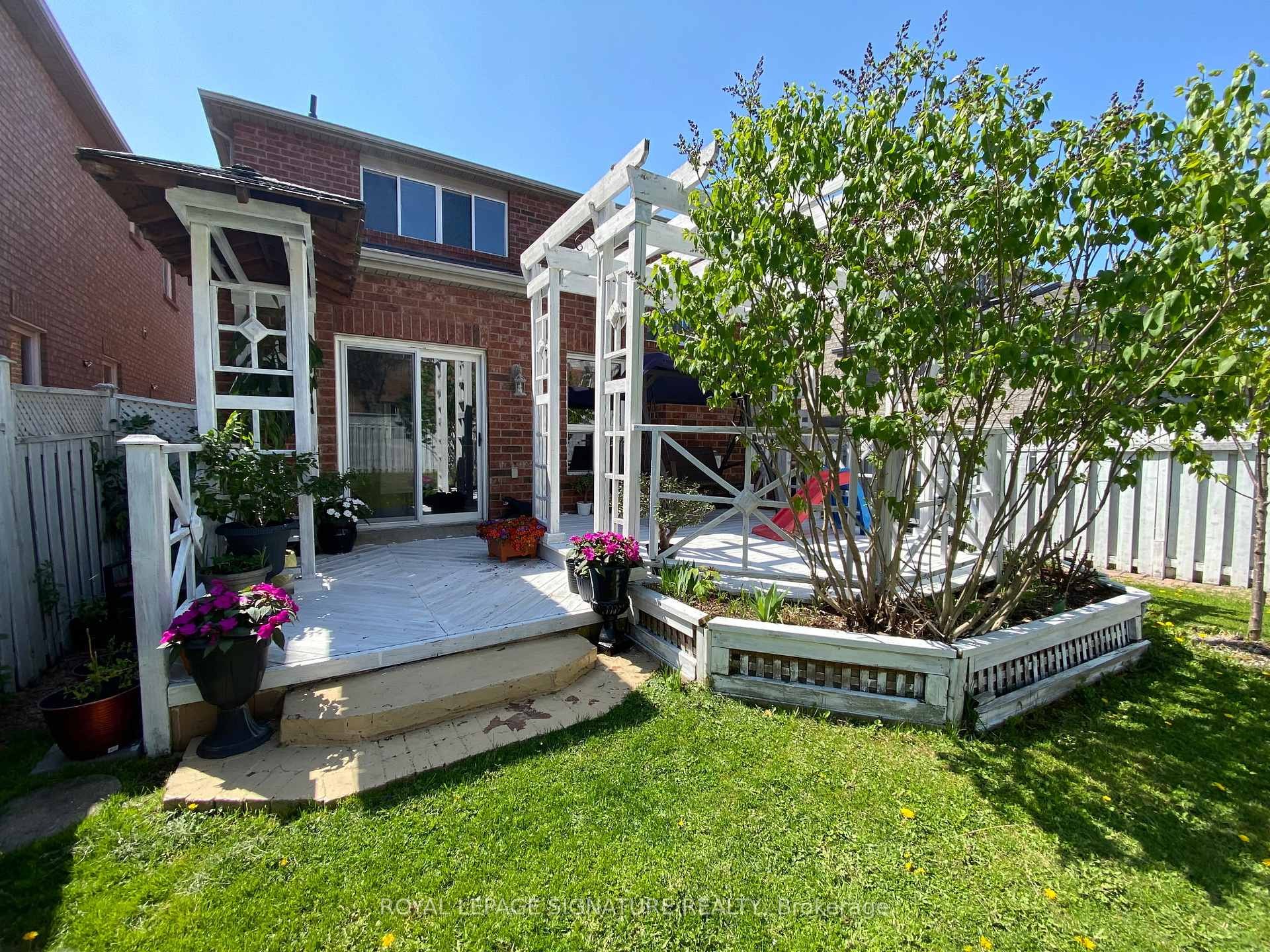 40 Tuscana Boulevard, Vaughan, ON - Outdoor