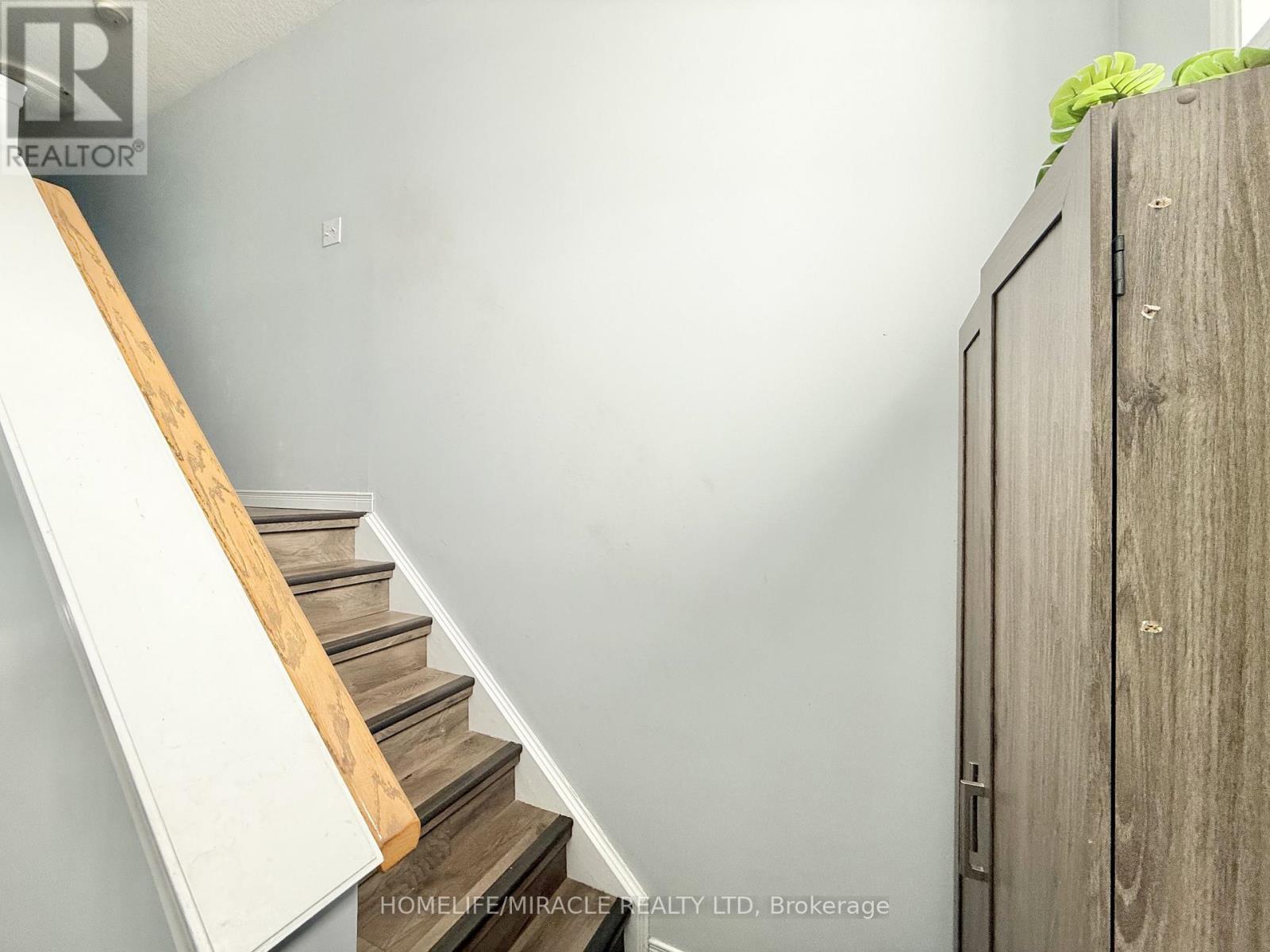 22 Madeleine Street, Kitchener, ON - Indoor Photo Showing Other Room