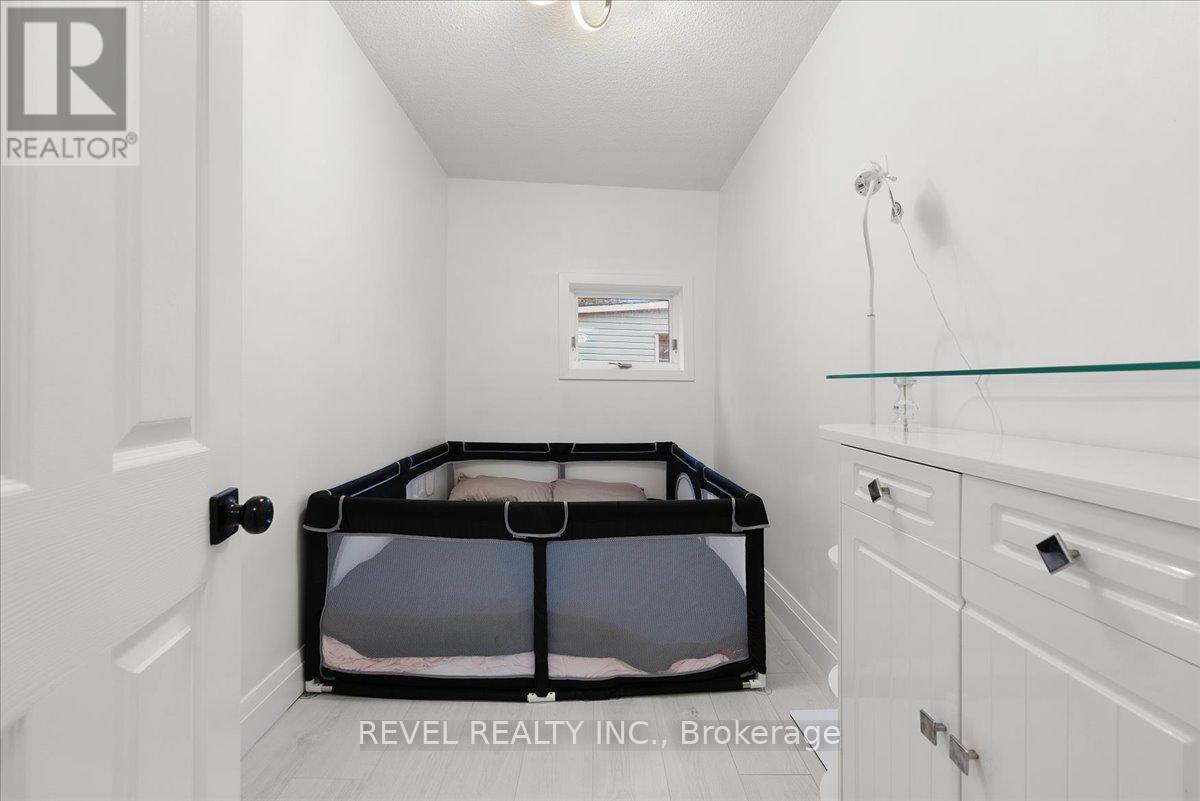 39 Division Street, Hamilton, ON -