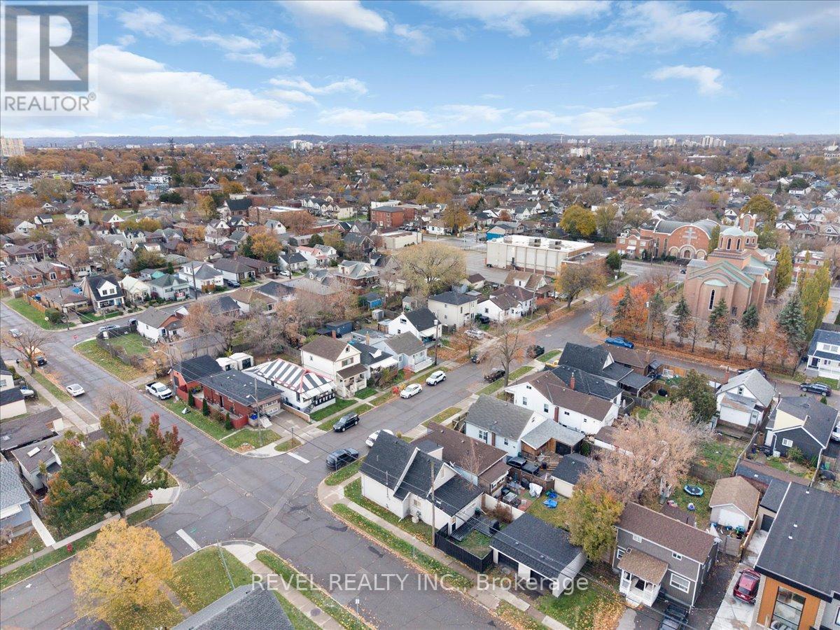 39 Division Street, Hamilton, ON - Outdoor With View