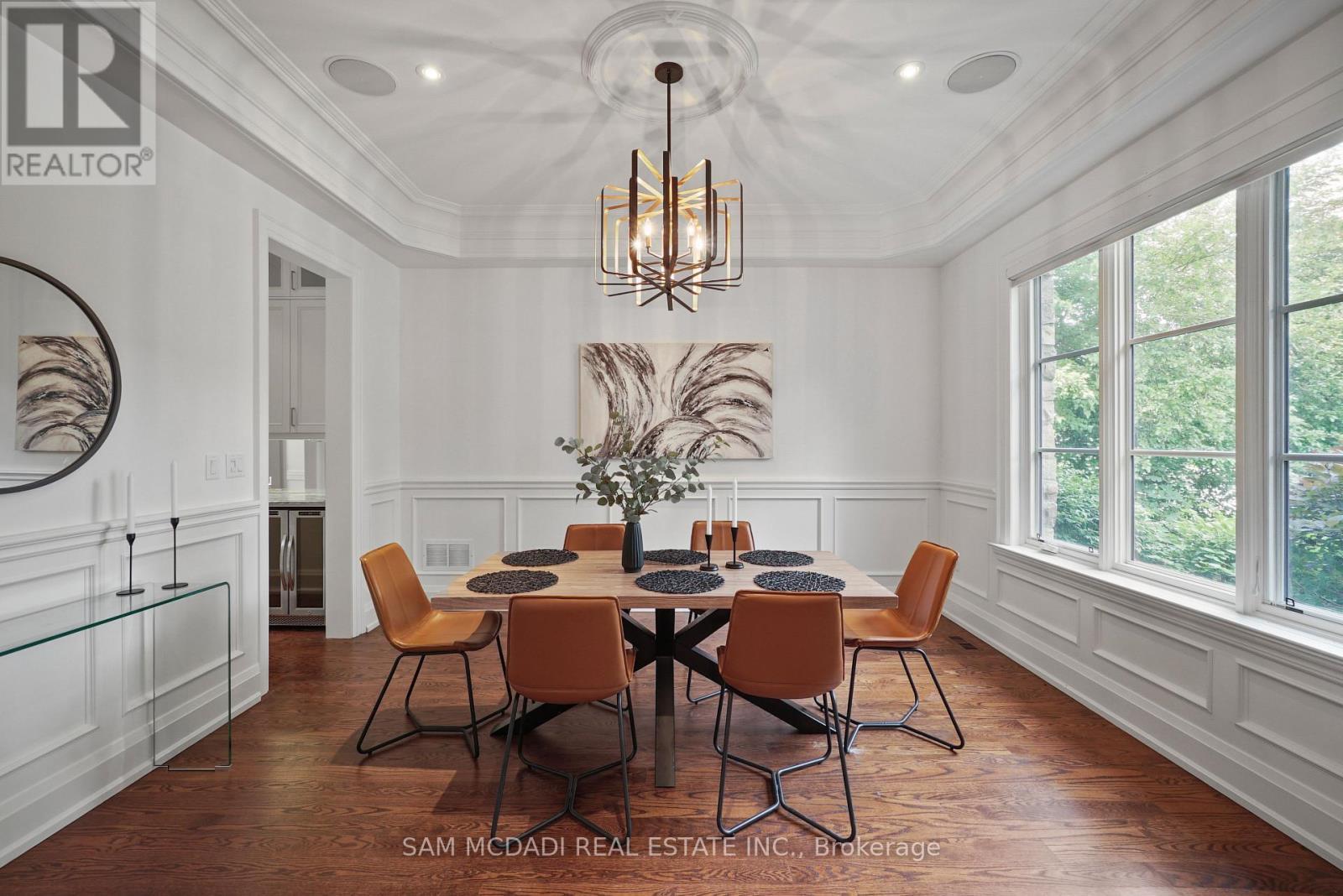 190 Maplewood Road, Mississauga, ON - Indoor Photo Showing Dining Room