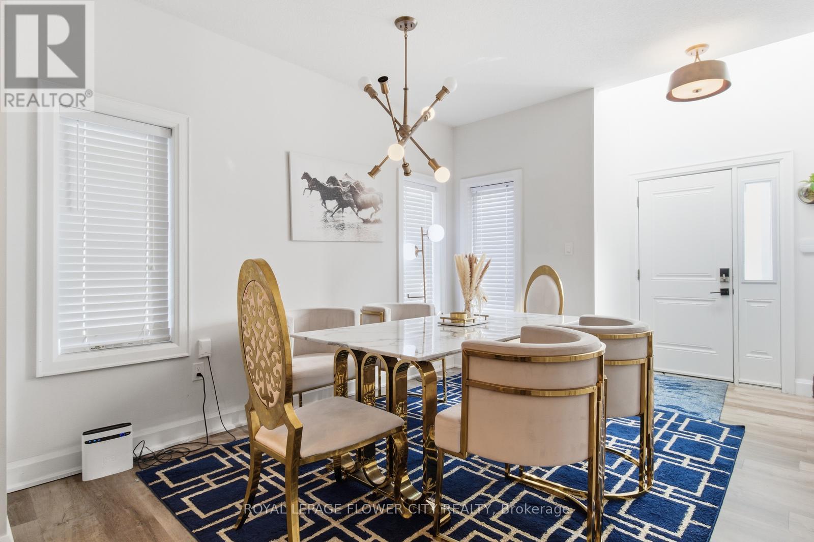 13 Grafton Avenue, Hamilton, ON - Indoor Photo Showing Dining Room