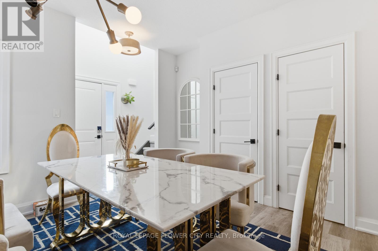 13 Grafton Avenue, Hamilton, ON - Indoor Photo Showing Dining Room