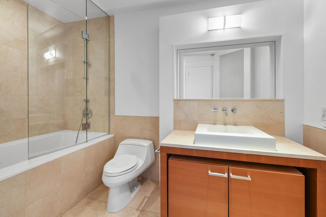 Salle de bains - P1-302-3419 Av. Henri-Julien, Montréal (Le Plateau-Mont-Royal), QC - Indoor Photo Showing Bathroom