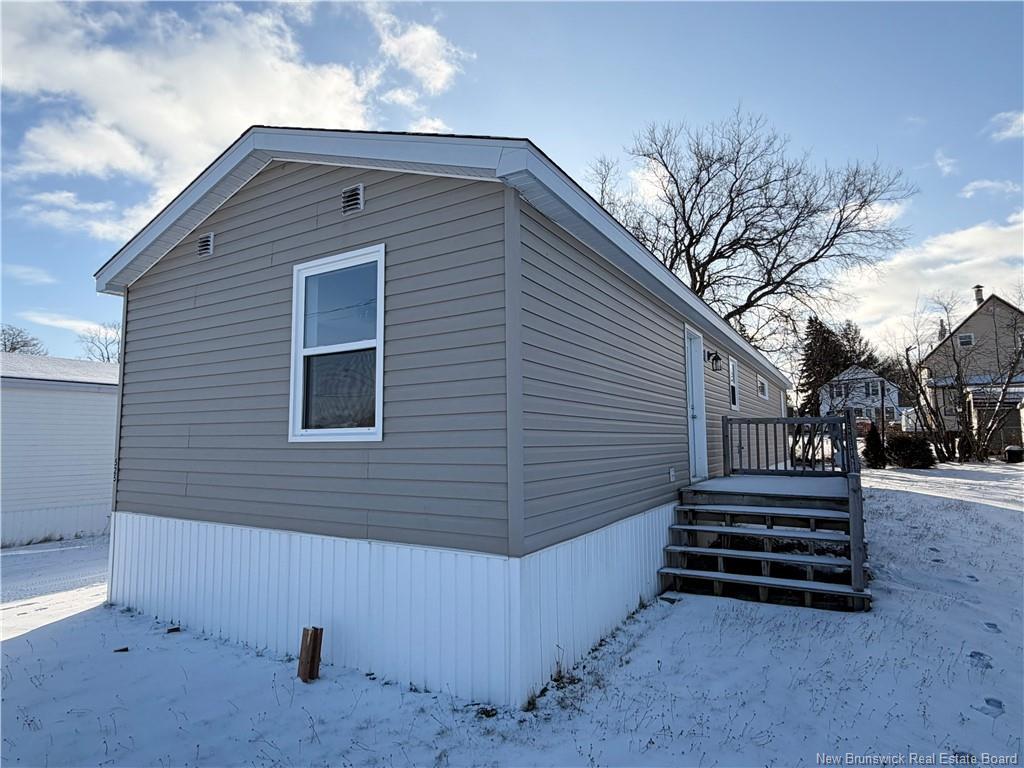 525 Kent Ave, Bathurst, NB