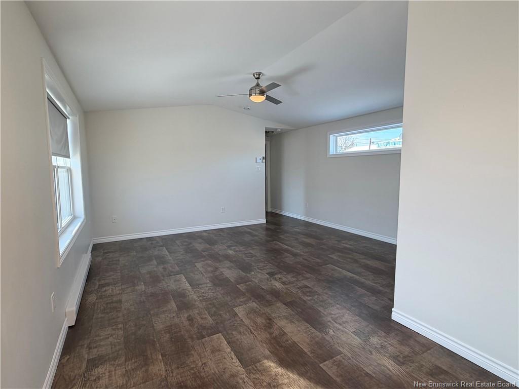 525 Kent Ave, Bathurst, NB