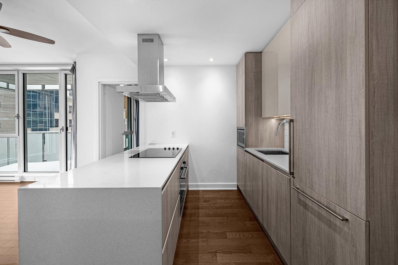 Kitchen - 405-1211 Rue Drummond, Montréal (Ville-Marie), QC - Indoor Photo Showing Kitchen