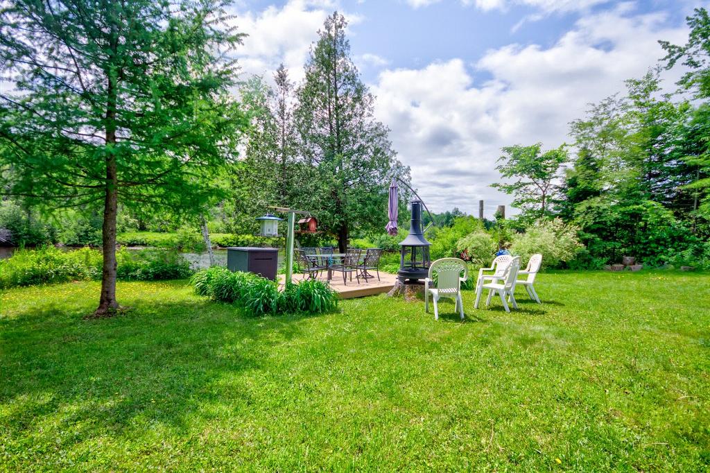 Access to a body of water - 931 Ch. Des Cèdres, Sainte-Adèle, QC - Outdoor