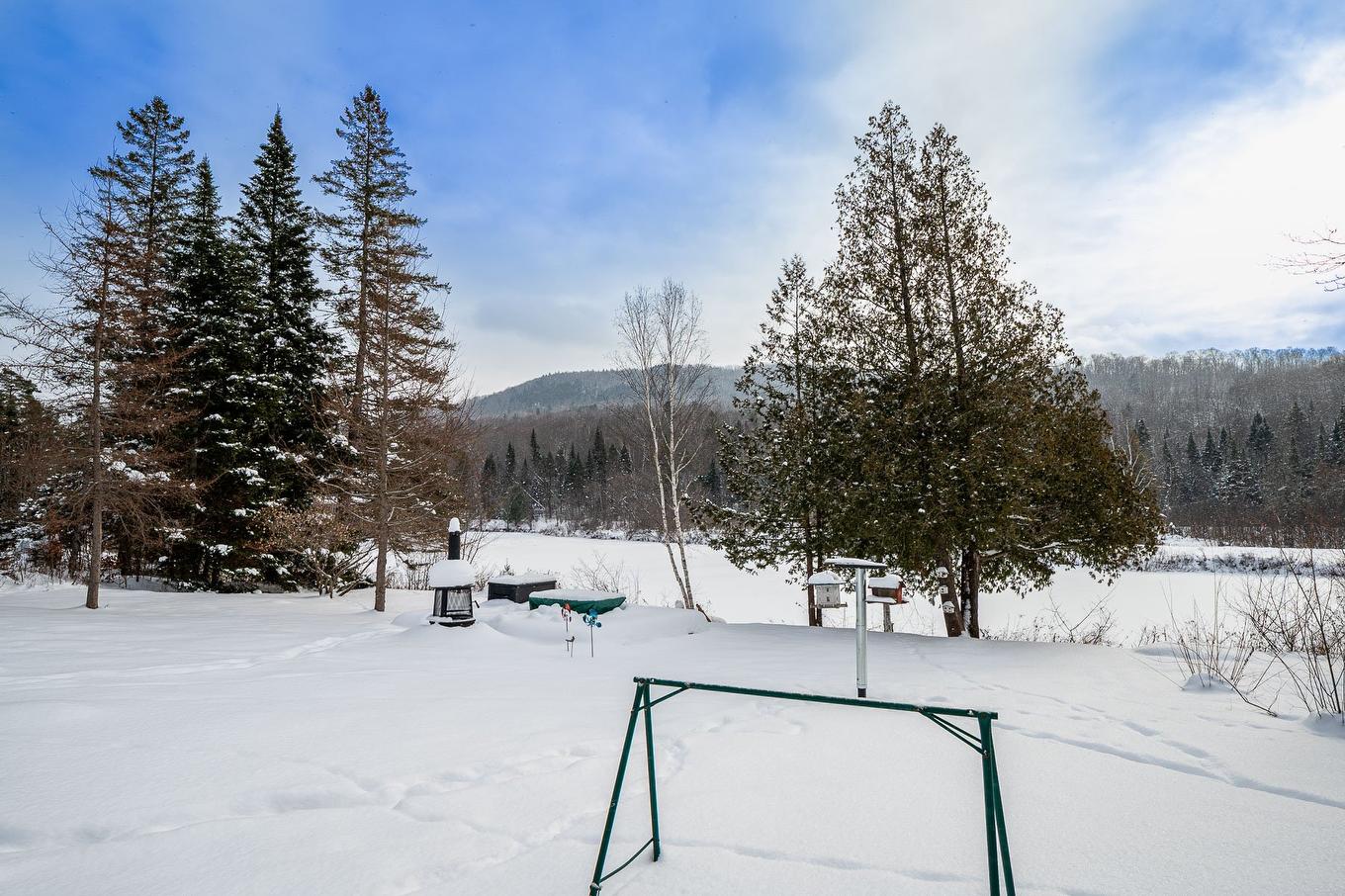 Access to a body of water - 931 Ch. Des Cèdres, Sainte-Adèle, QC - Outdoor With View