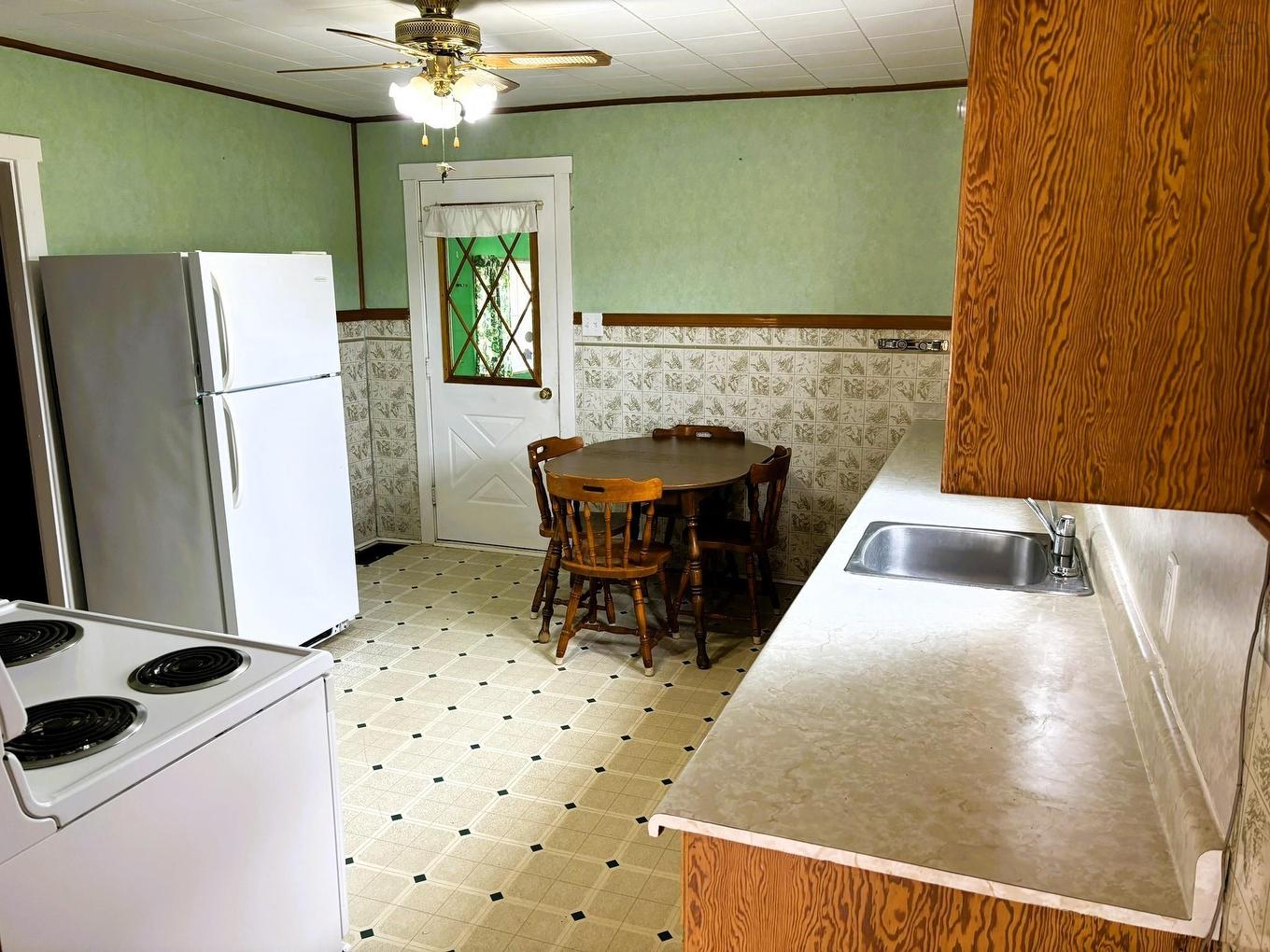 8931 Hwy#209 Highway, Fox River, NS