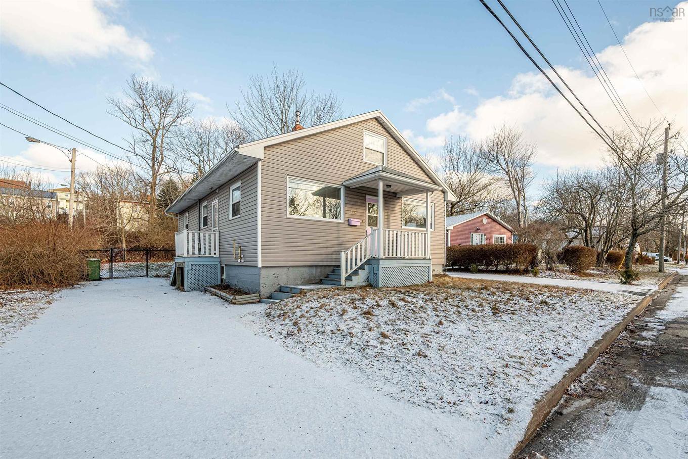 13 Franklyn Street, Dartmouth, NS