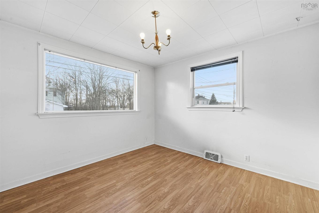 13 Franklyn Street, Dartmouth, NS