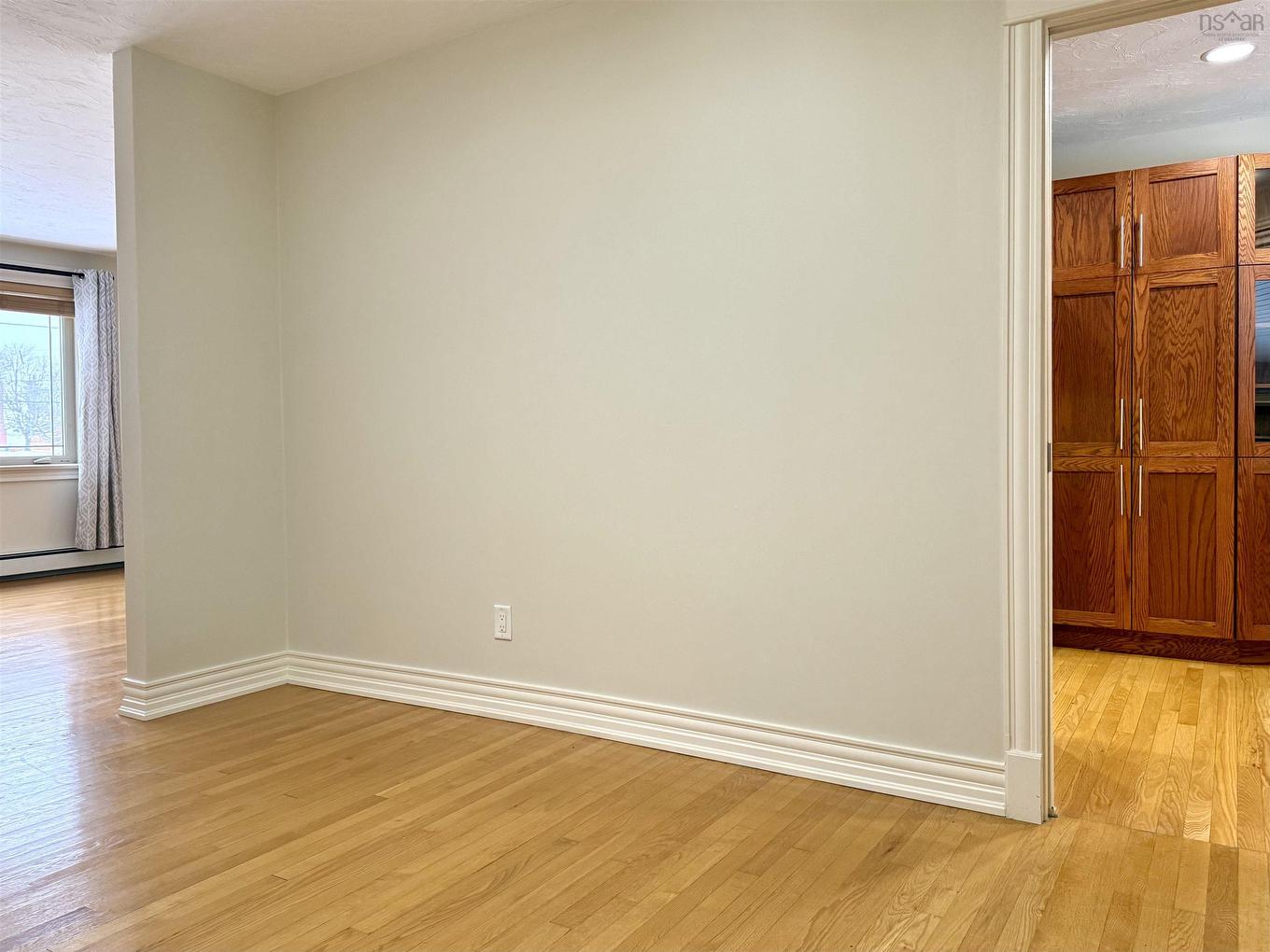 27 Regent Street, Amherst, NS