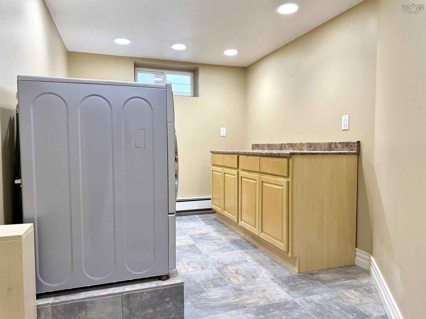 27 Regent Street, Amherst, NS