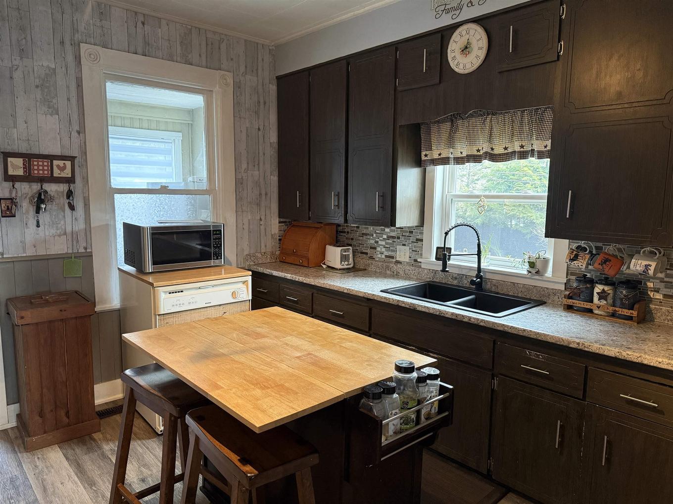 13720 Highway 3, Dayspring, NS