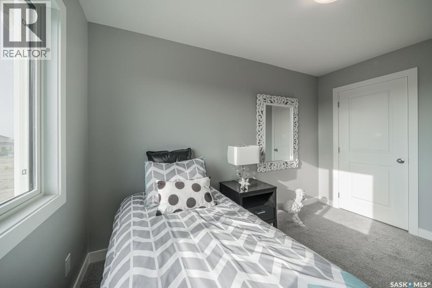 118 Traeger Common, Saskatoon, SK - Indoor Photo Showing Bedroom