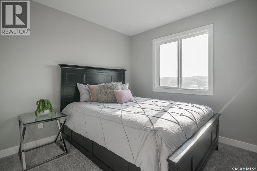 118 Traeger Common, Saskatoon, SK - Indoor Photo Showing Bedroom