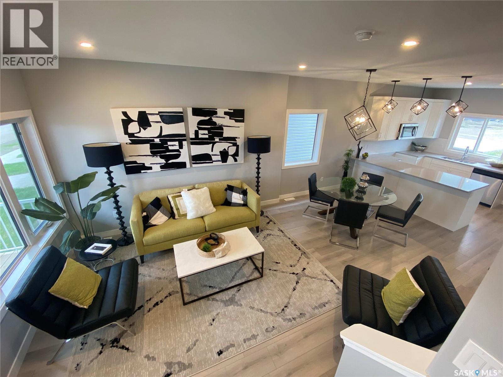 350 Cowessess Road, Saskatoon, SK - Indoor