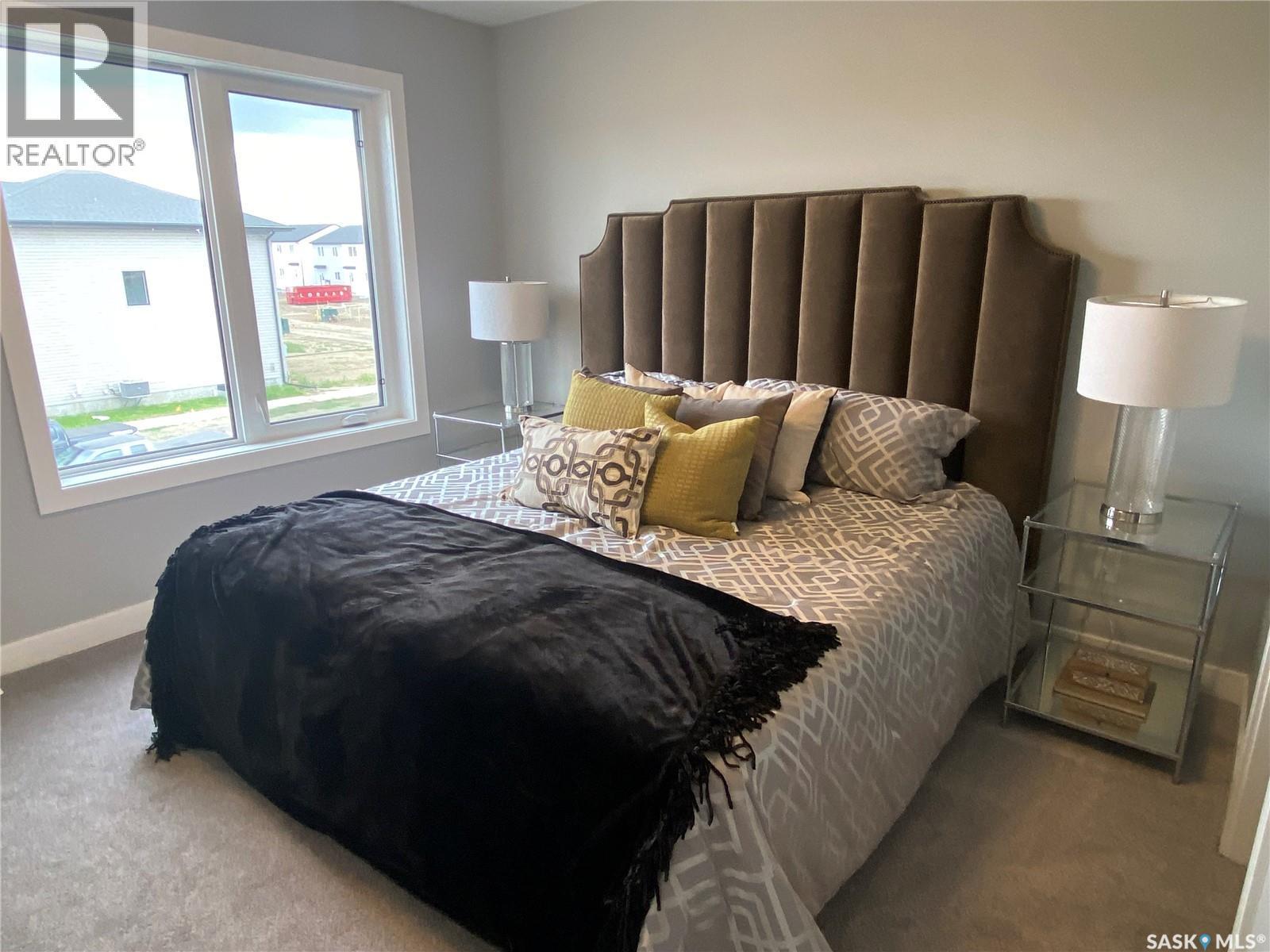 350 Cowessess Road, Saskatoon, SK - Indoor Photo Showing Bedroom